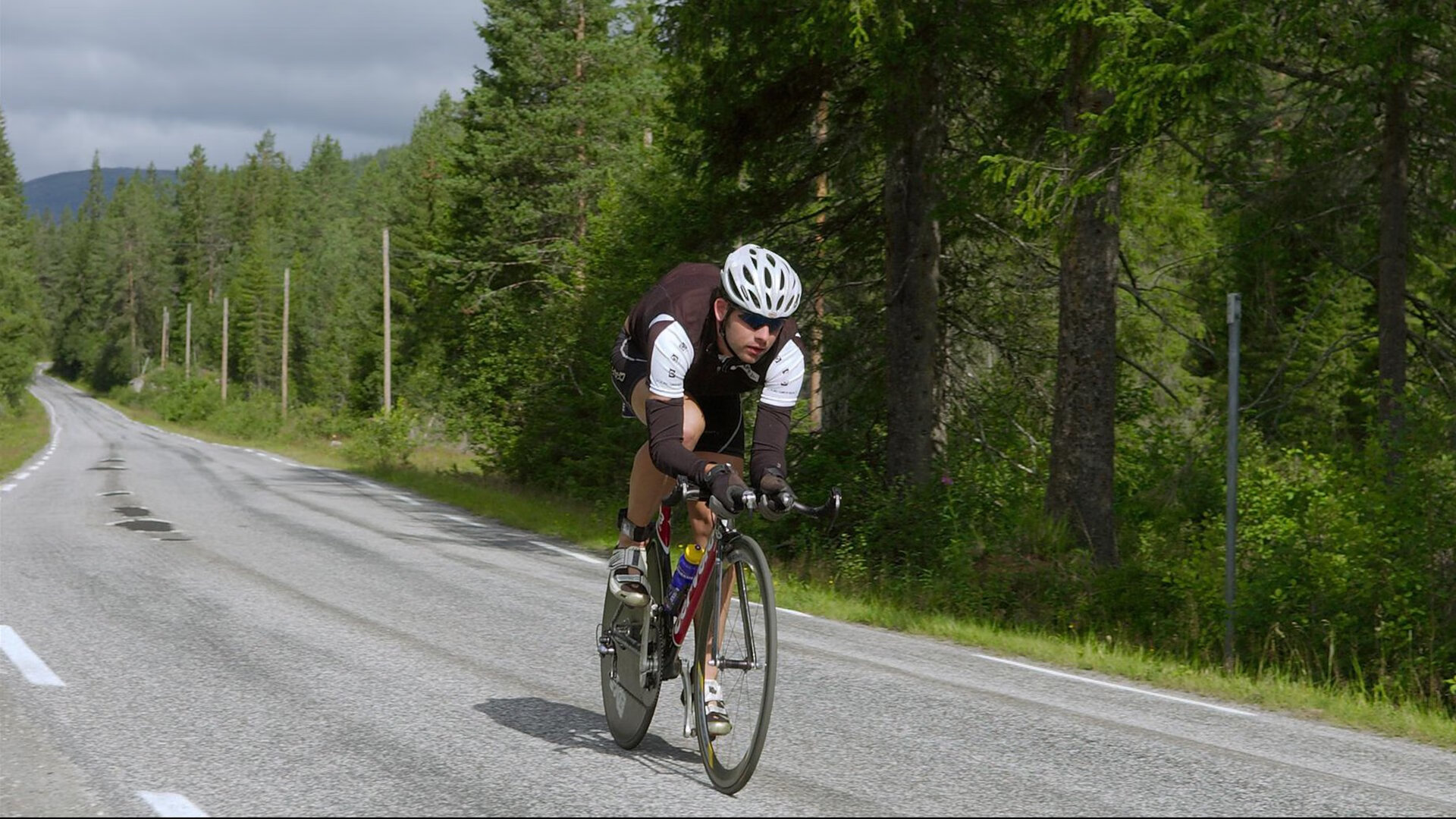 乒乓球赛场焦点！中国队对阵意大利队，历史性突破，球队首次挺进决赛